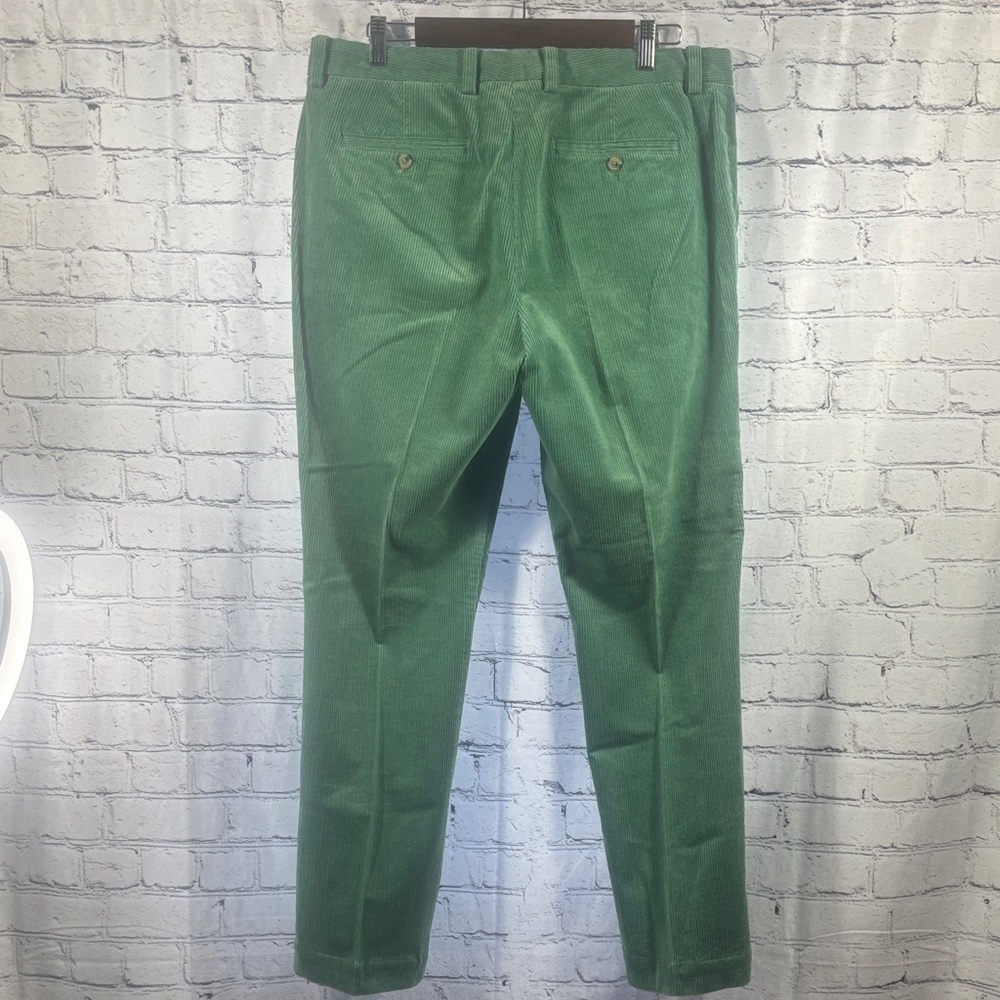 Vineyard Vines Men's Green Corduroy Pants - Picture 3 of 5